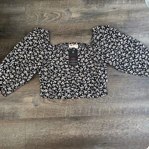 Levi’s Puff Sleeve Linen shirt